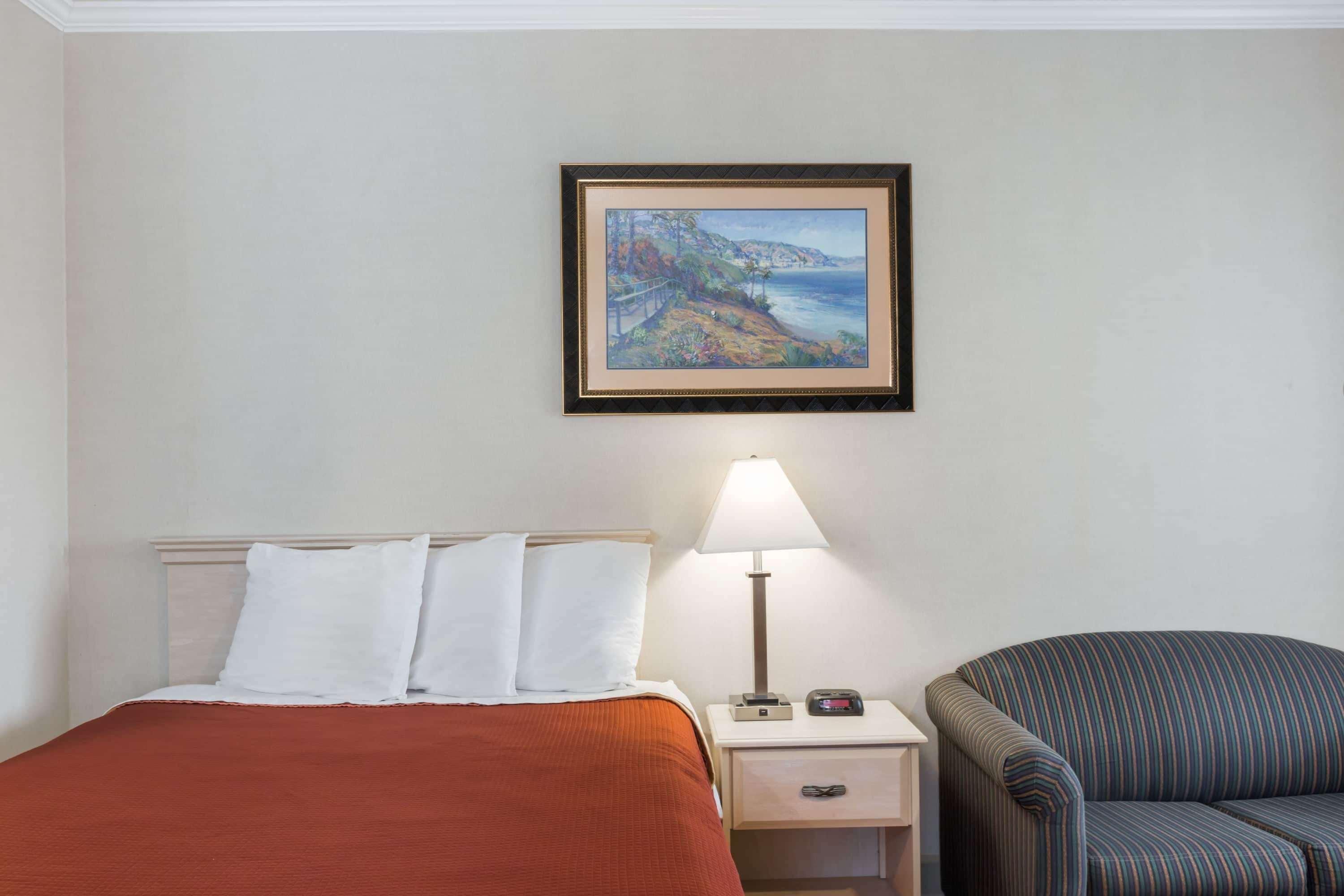Monarch Valley Inn Marina At Monterey Bay Dış mekan fotoğraf
