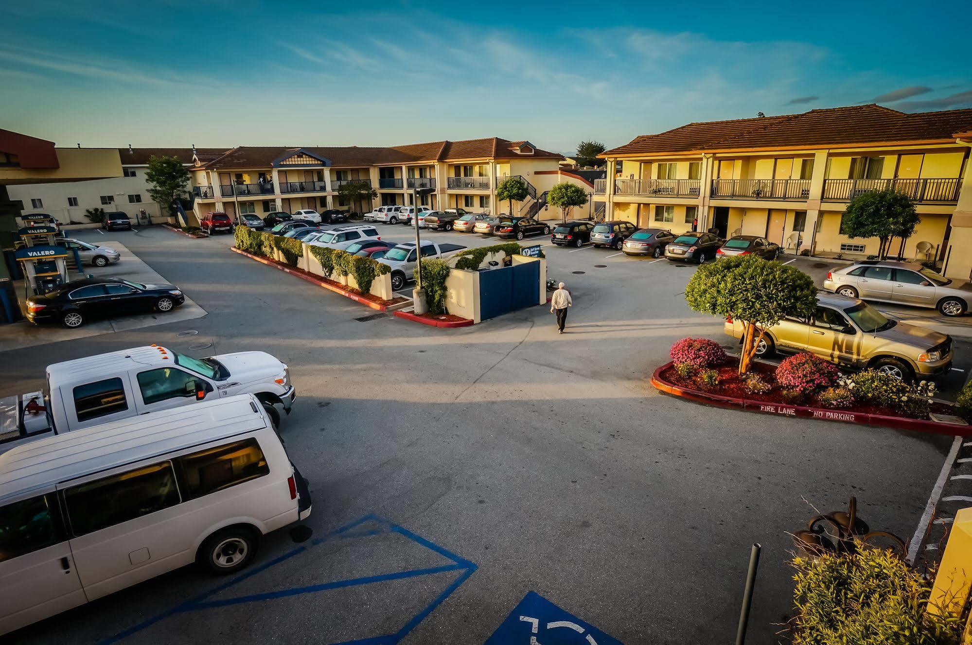 Monarch Valley Inn Marina At Monterey Bay Dış mekan fotoğraf